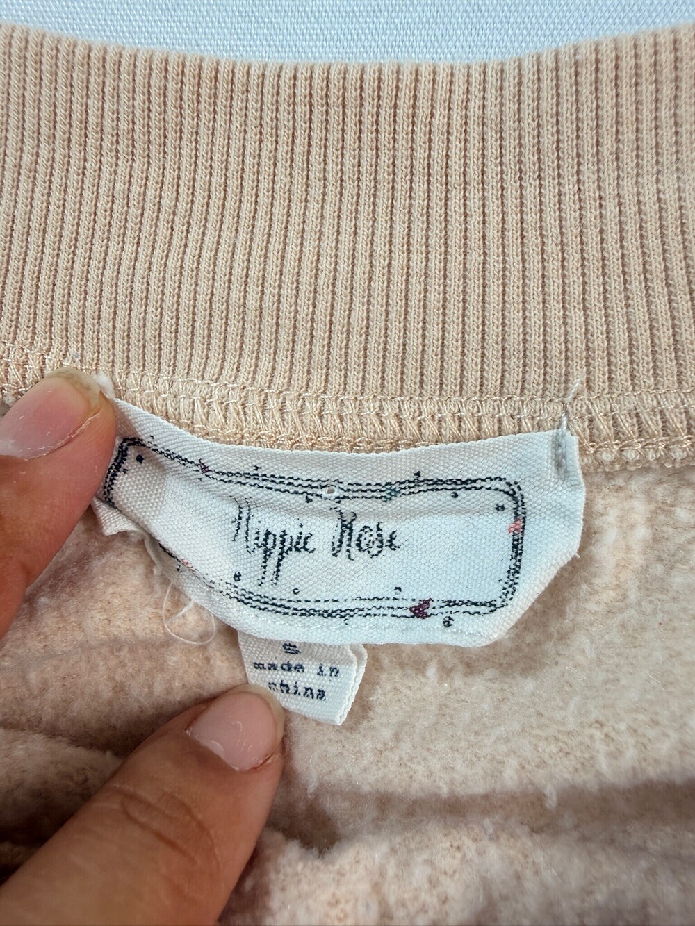 Hippie Rose Small Peachy Pink Cropped Sweatshirt Ribbed Scoop Neck Cotton Blend - Picture 5 of 6